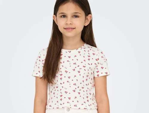 Kids ONLY top hvid med røde blomster